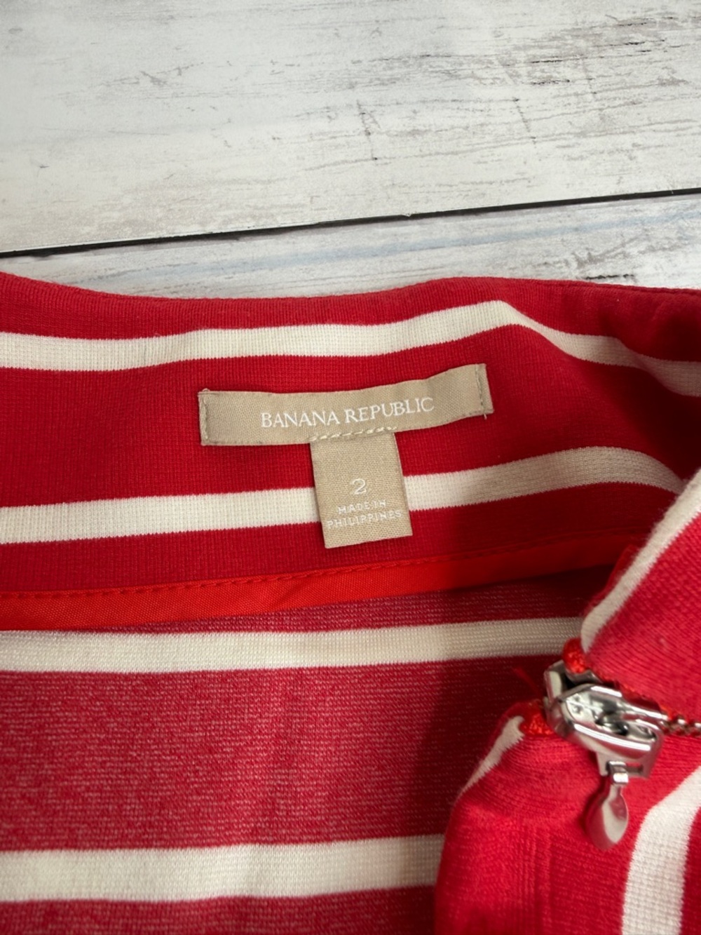 Banana Republic Red and White Striped Side-Zip Mini Skirt - Picture 3 of 3